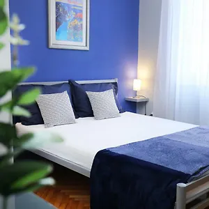  Apartman Chic