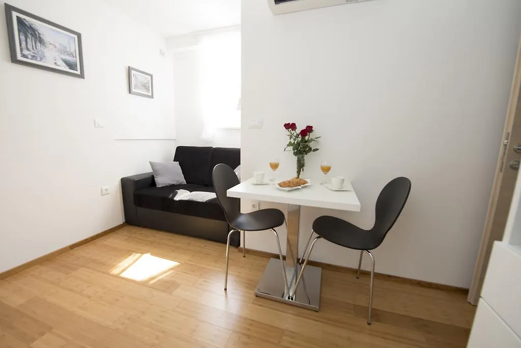 Apartments Annya Split
